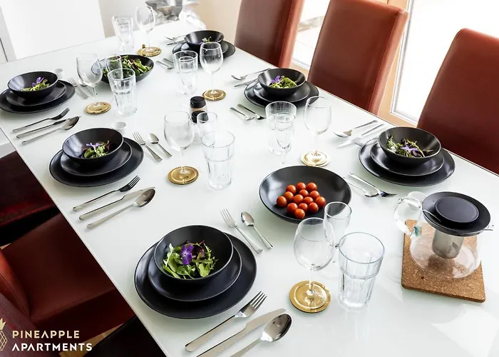 Pineapple - Altstadt V - 112qm - 1x Free Parking *